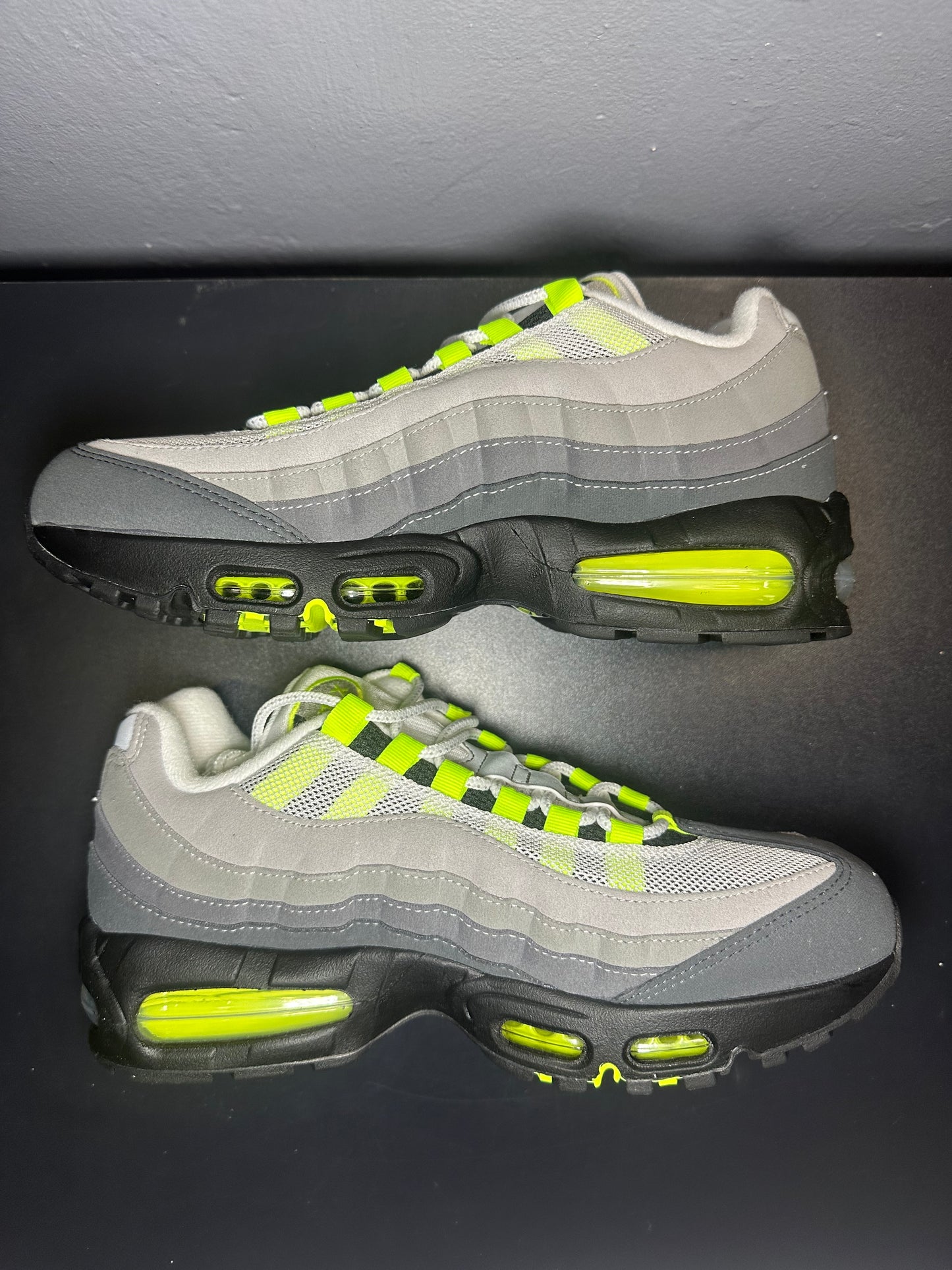 Nike Air Max 95 OG Big Bubble “Neon”