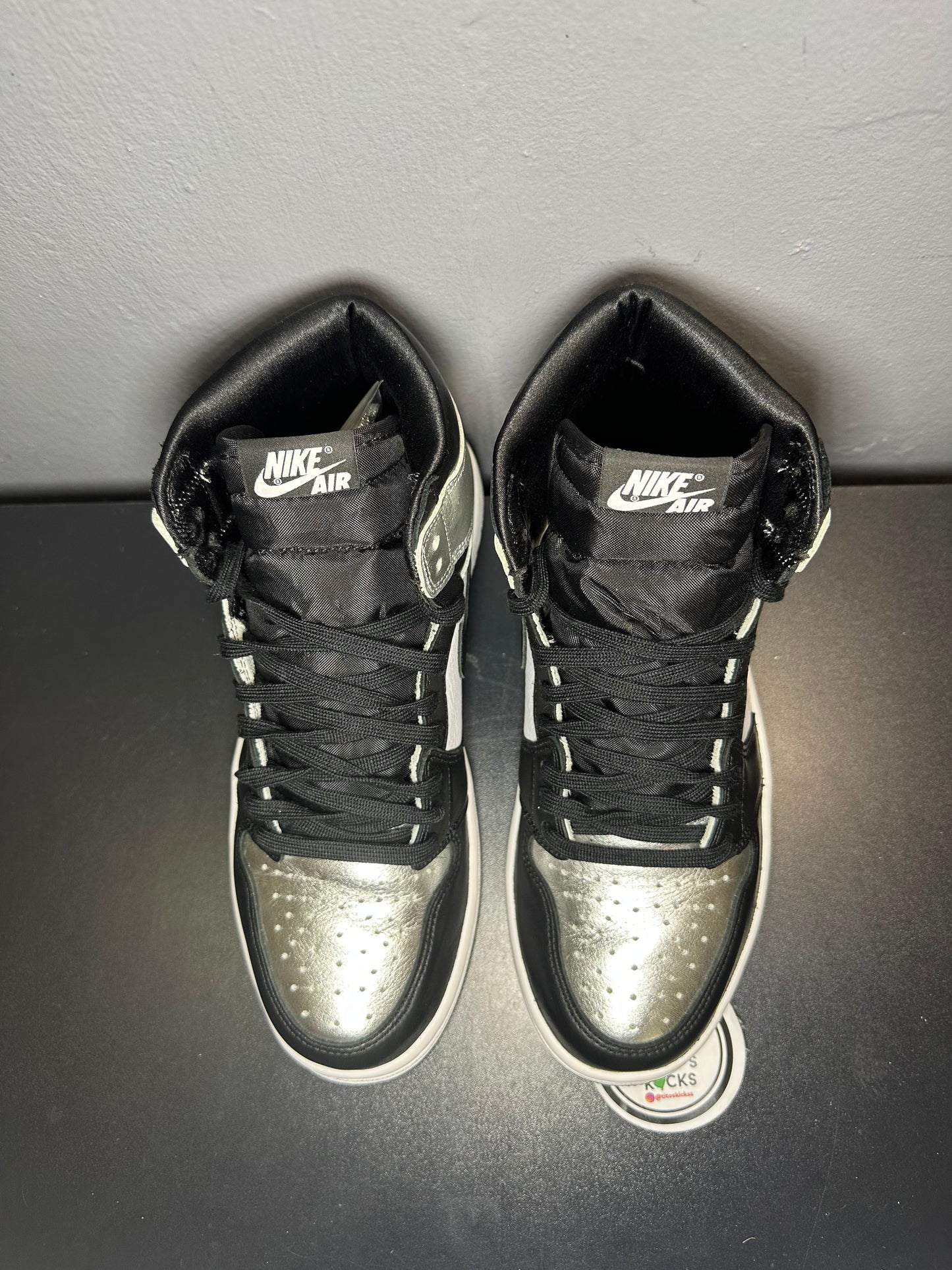 Jordan 1 Retro High “Silver Toe”