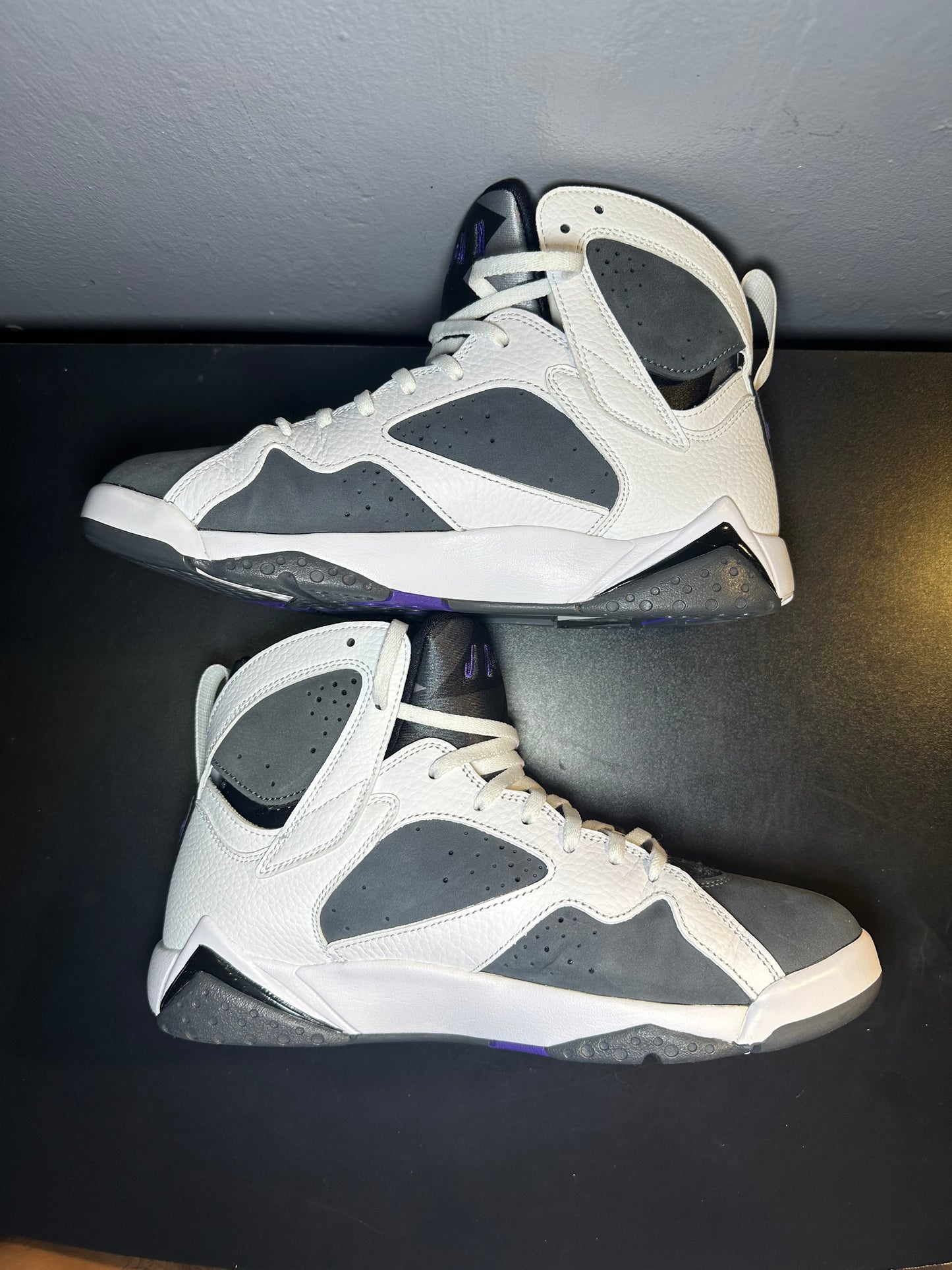 Jordan 7 Retro “Flint”
