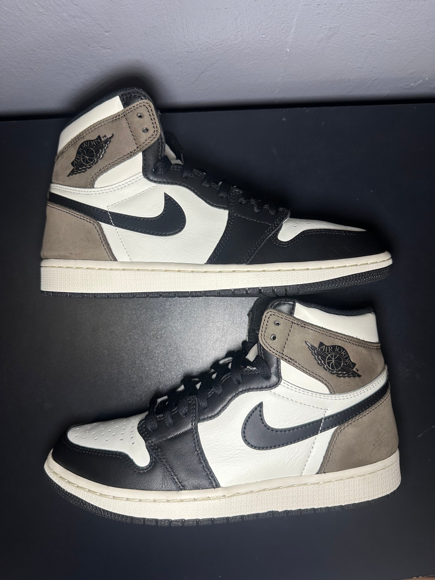Jordan 1 Retro High “Mocha”