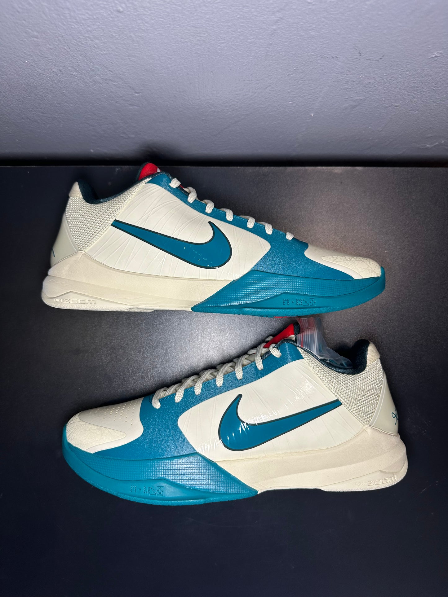 Kobe 5 Protro Caitlin Clark “Coconut Milk”