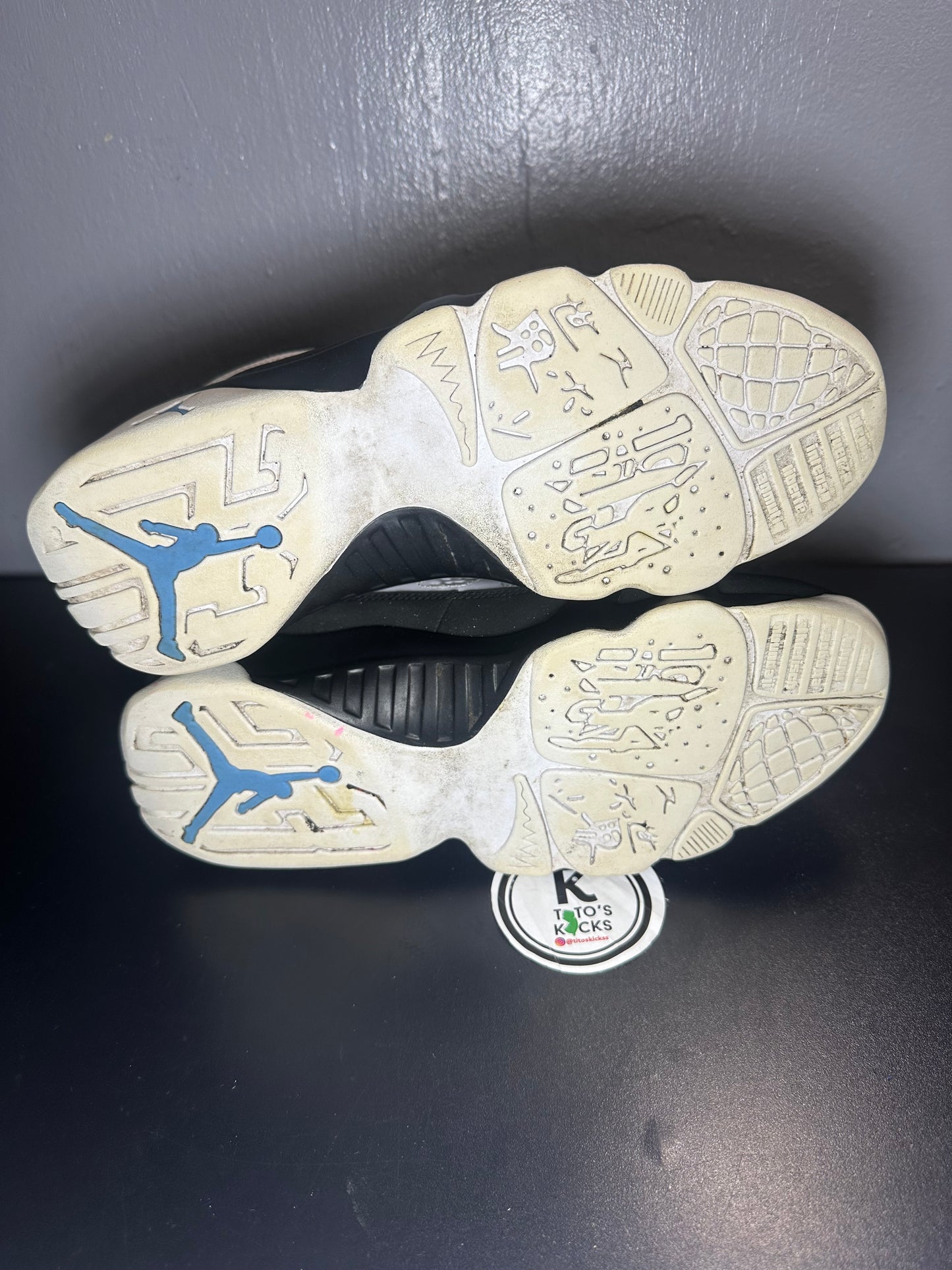 Jordan 9 Retro “University Blue”