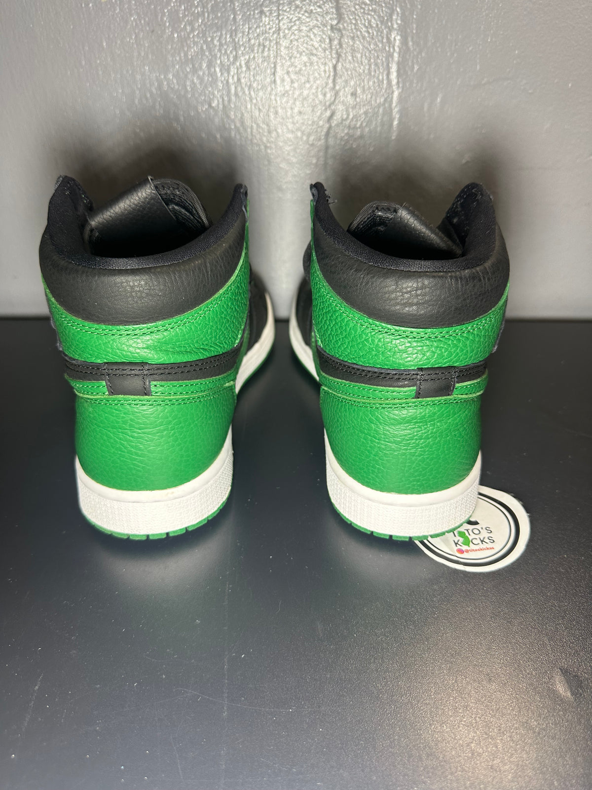 Jordan 1 Retro High “Pine Green”