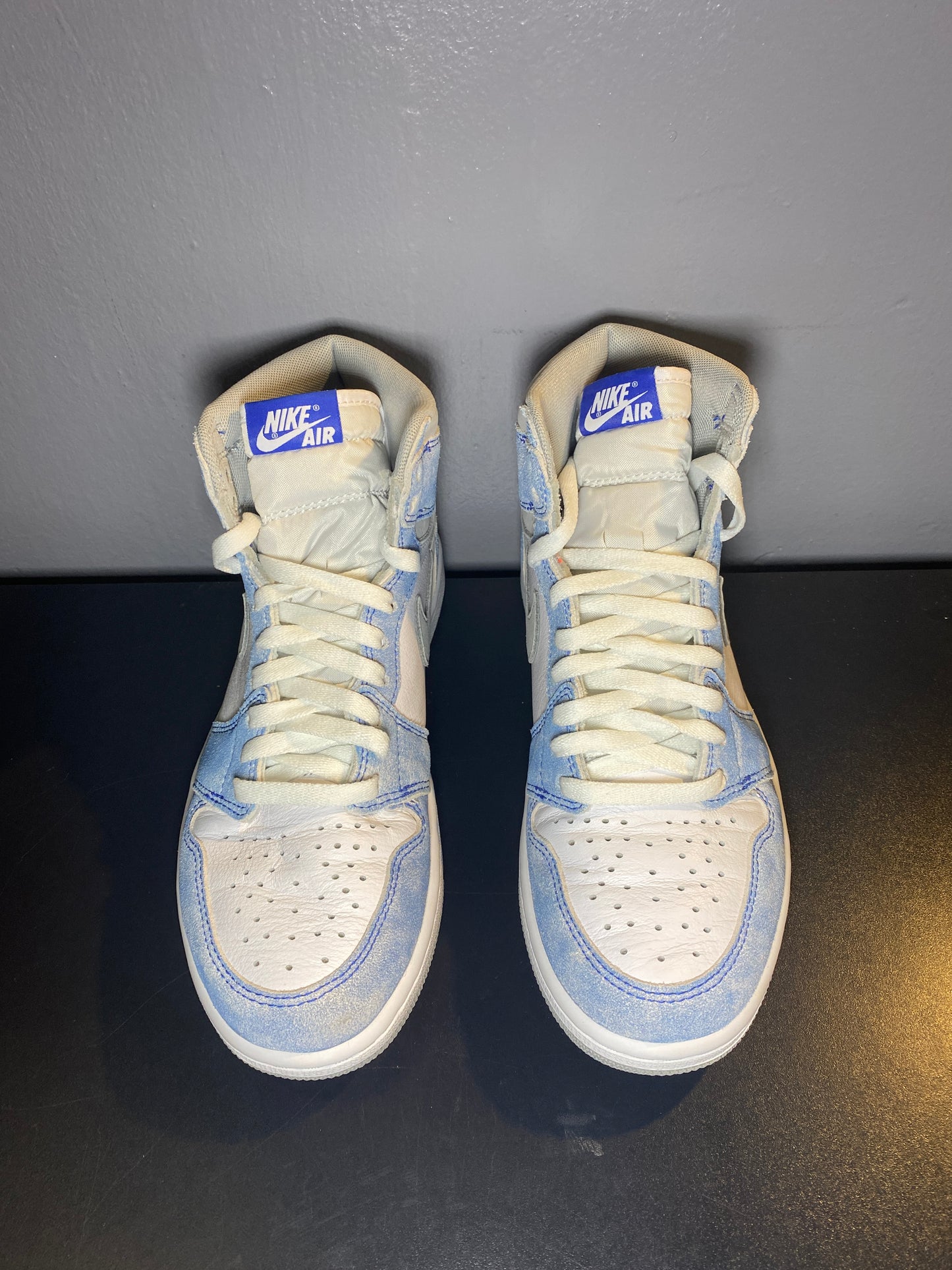 Jordan 1 Retro High “Hyper Royal”