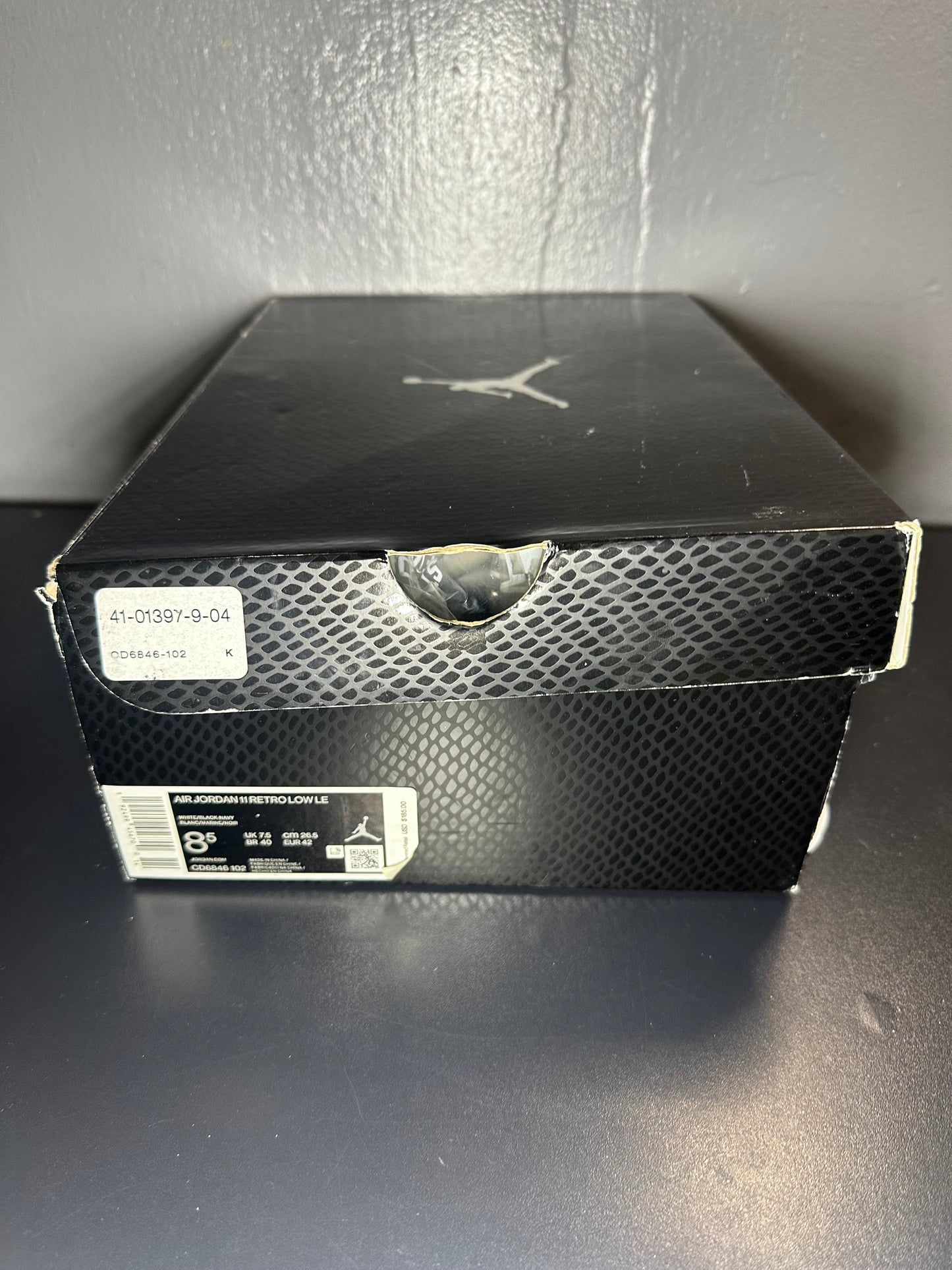 Jordan 11 Retro Low “Snake Navy”